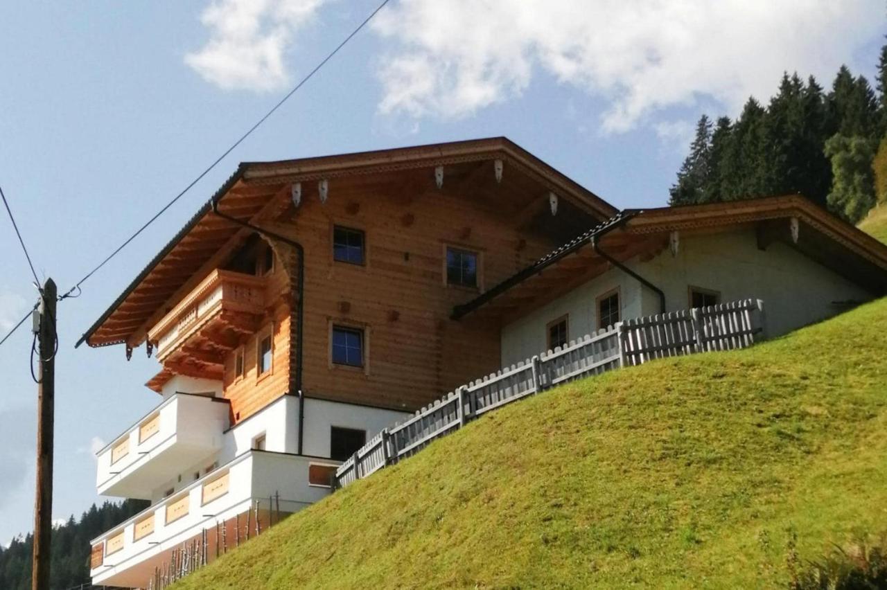 Holiday Flat Schoeser, Fuegen Fuegenberg Zewnętrze zdjęcie