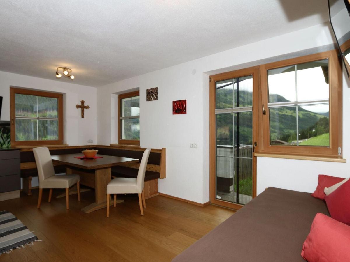 Holiday Flat Schoeser, Fuegen Fuegenberg Zewnętrze zdjęcie